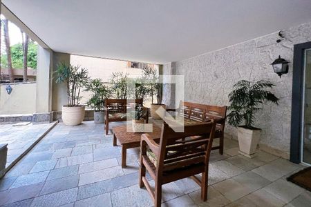 Apartamento para alugar com 69m², 2 quartos e 1 vagaÁrea comum