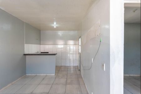 Sala de casa de condomínio para alugar com 2 quartos, 60m² em Cidade Satélite Íris, Campinas