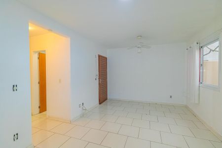 Casa de condomínio para alugar com 68m², 2 quartos e 2 vagasSala 