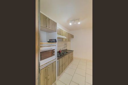 Casa de condomínio para alugar com 68m², 2 quartos e 2 vagasCozinha