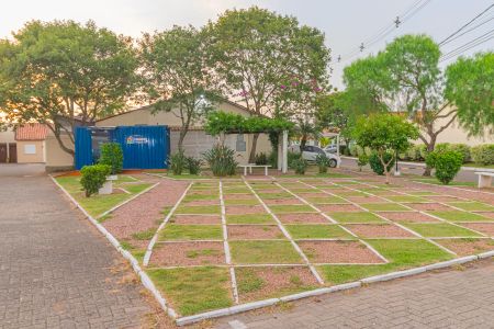 Casa de condomínio para alugar com 68m², 2 quartos e 2 vagasMinimercado/Área Comum