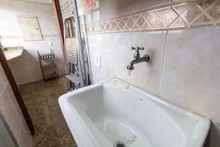 Apartamento à venda com 65m², 2 quartos e 1 vagaÁrea de Serviço