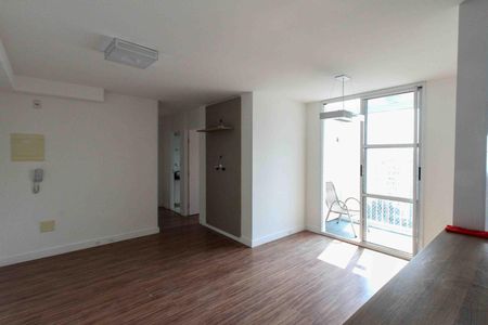 Apartamento à venda com 2 quartos, 64m² em Vila Lucia, São Paulo