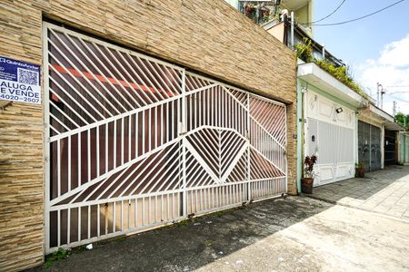 Casa para alugar com 155m², 4 quartos e 2 vagasFachada