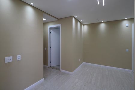 Sala de apartamento para alugar com 2 quartos, 45m² em Canhema, Diadema
