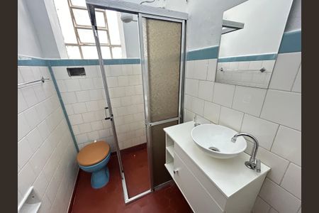 Casa para alugar com 65m², 2 quartos e sem vagaBanheiro