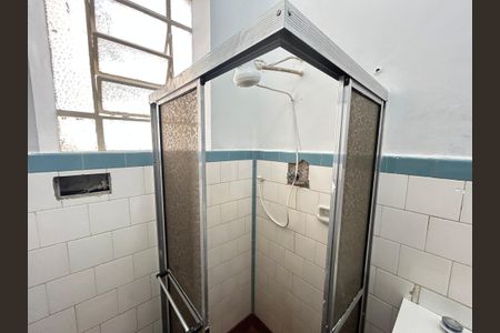 Casa para alugar com 65m², 2 quartos e sem vagaBanheiro