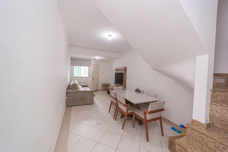 Sala de casa à venda com 3 quartos, 120m² em Jardim Nordeste, São Paulo