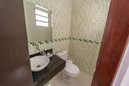 Casa à venda com 120m², 3 quartos e 2 vagasLavabo