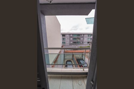 Casa à venda com 120m², 3 quartos e 2 vagas Casa à venda com 120m², 3 quartos e 2 vagasVaranda do Quarto 1