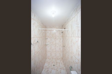 Banheiro de casa para alugar com 1 quarto, 30m² em Eldorado, Diadema