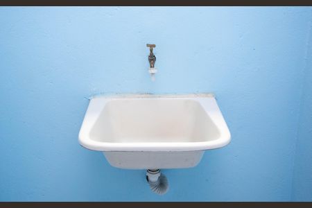 Casa para alugar com 30m², 1 quarto e sem vagaVaranda/ Area de Serviço