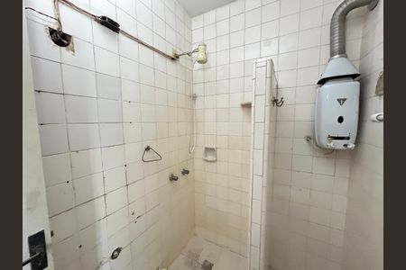 Apartamento para alugar com 50m², 2 quartos e sem vagaBanheiro