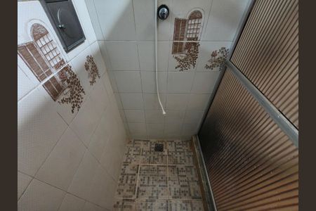 Casa para alugar com 240m², 5 quartos e 6 vagas