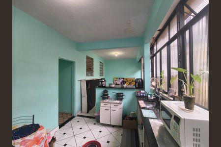 Casa para alugar com 240m², 5 quartos e 6 vagas