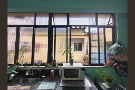 Casa para alugar com 240m², 5 quartos e 6 vagas