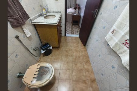 Casa para alugar com 240m², 5 quartos e 6 vagas