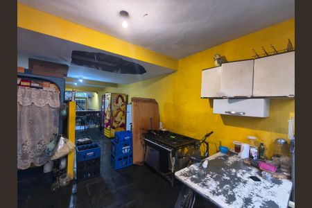 Casa para alugar com 240m², 5 quartos e 6 vagas