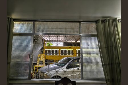 Casa para alugar com 240m², 5 quartos e 6 vagas