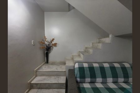 Casa para alugar com 240m², 5 quartos e 6 vagas