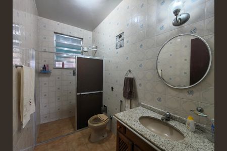 Casa para alugar com 240m², 5 quartos e 6 vagas