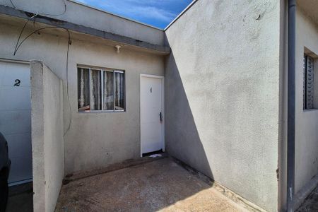 Casa para alugar com 60m², 2 quartos e sem vaga Casa para alugar com 60m², 2 quartos e sem vagaGaragem