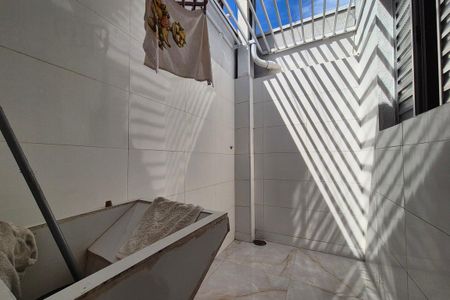 Casa para alugar com 60m², 2 quartos e sem vaga Casa para alugar com 60m², 2 quartos e sem vagaÁrea de Serviço