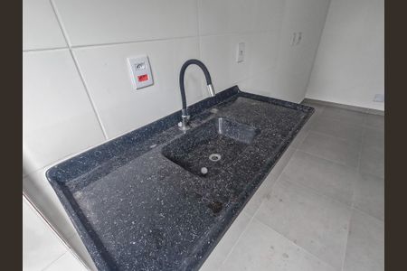 Apartamento para alugar com 1 quarto, 25m² em Jardim Santa Lucrecia, São Paulo