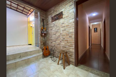 Casa à venda com 200m², 3 quartos e 2 vagas