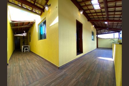 Casa à venda com 200m², 3 quartos e 2 vagas