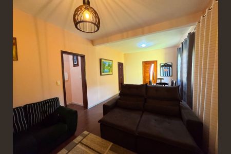 Casa para alugar com 3 quartos, 200m² em Diamante (Barreiro), Belo Horizonte