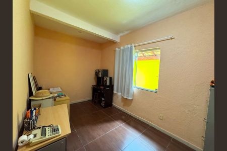 Casa à venda com 200m², 3 quartos e 2 vagas