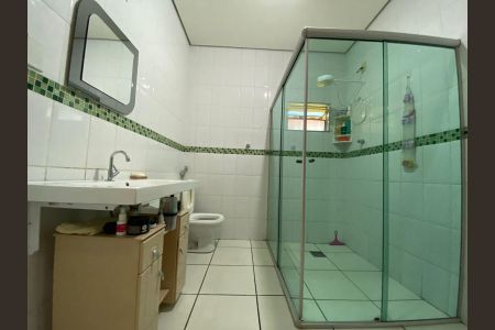 Casa à venda com 200m², 3 quartos e 2 vagas