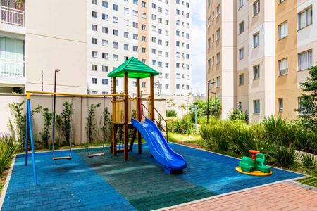 Apartamento para alugar com 36m², 2 quartos e sem vaga Apartamento para alugar com 36m², 2 quartos e sem vagaÁrea comum - Playground