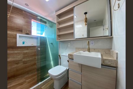 Apartamento à venda com 70m², 2 quartos e 1 vaga