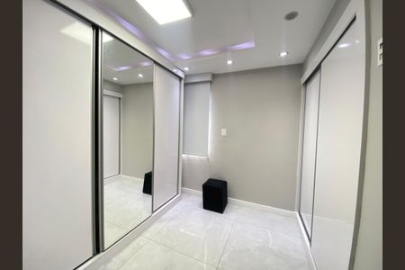 Apartamento à venda com 70m², 2 quartos e 1 vaga