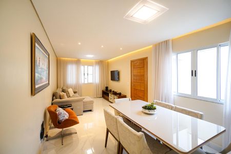 Sala de casa à venda com 3 quartos, 150m² em Penha de França, São Paulo