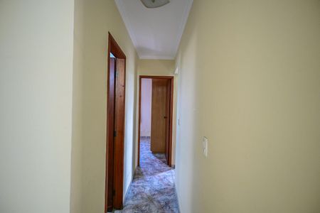 Corredor de apartamento para alugar com 3 quartos, 75m² em Vila Sonia, São Paulo