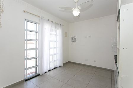 Sala / Cozinha de casa para alugar com 3 quartos, 55m² em Vila Beatriz, São Paulo