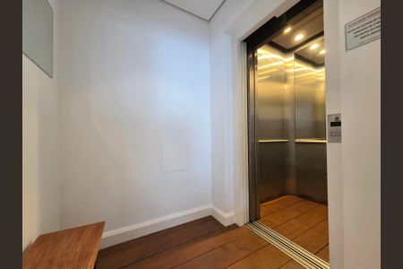 Apartamento para alugar com 117m², 2 quartos e 2 vagasHall de entrada