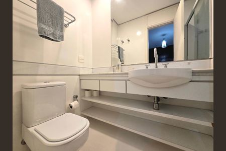 Apartamento para alugar com 117m², 2 quartos e 2 vagasBanheiro da Suíte 1