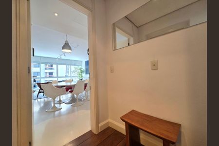 Apartamento para alugar com 117m², 2 quartos e 2 vagasHall de entrada