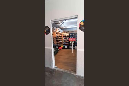 Apartamento à venda com 60m², 2 quartos e 1 vagaMini Mercado