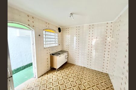 Casa para alugar com 83m², 2 quartos e 1 vagaCozinha