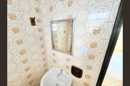 Casa para alugar com 83m², 2 quartos e 1 vagaBanheiro