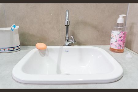 Apartamento à venda com 74m², 3 quartos e 2 vagasBanheiro da Suíte 2