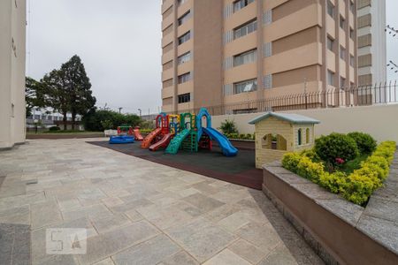 Apartamento à venda com 74m², 3 quartos e 2 vagasÁrea comum - Playground