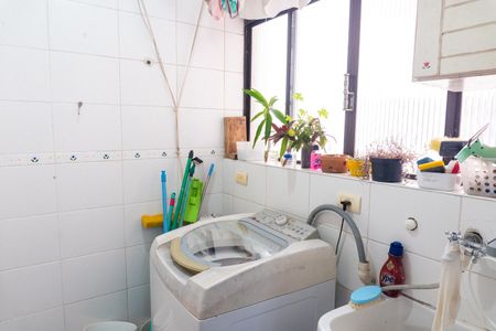 Apartamento à venda com 74m², 3 quartos e 2 vagasÁrea de Serviço