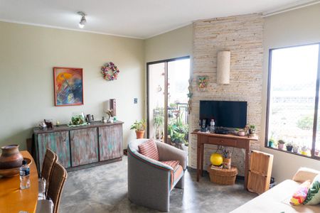 Sala de apartamento à venda com 3 quartos, 74m² em Vila Guarani (zona Sul), São Paulo