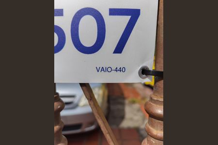 Casa à venda com 193m², 2 quartos e 2 vagasPlaquinha 